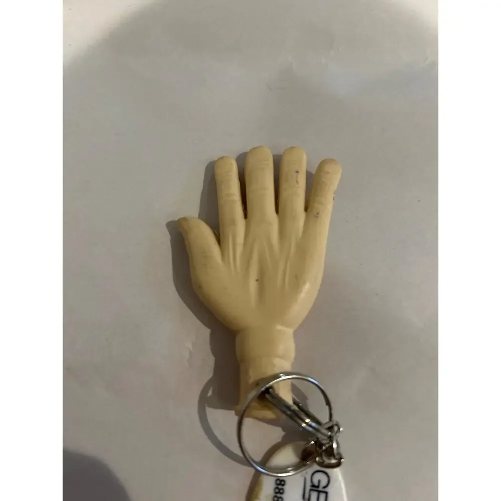 Vintage Bendable Fingers Keychain Flexible Hand Fob Novelty Key Ring